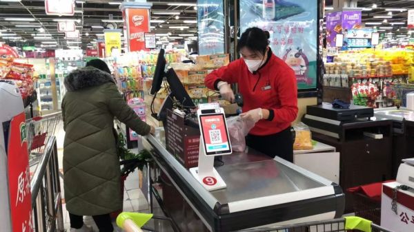 【新時(shí)代商廈寶龍店】企業(yè)文化踐行者（8）為顧客解決實(shí)際問題